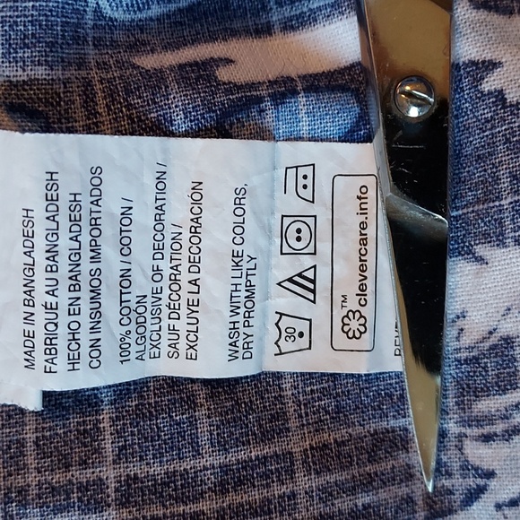 Izod Men’s Tropical Short Sleeve Shirt - Picture 8 of 8